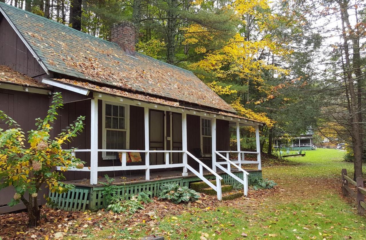 The Cabins At Healing Springs Crumpler 외부 사진