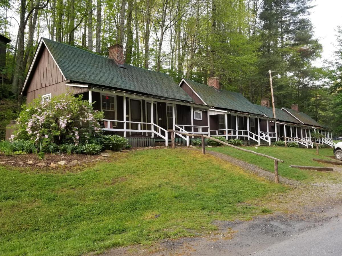 The Cabins At Healing Springs Crumpler 외부 사진